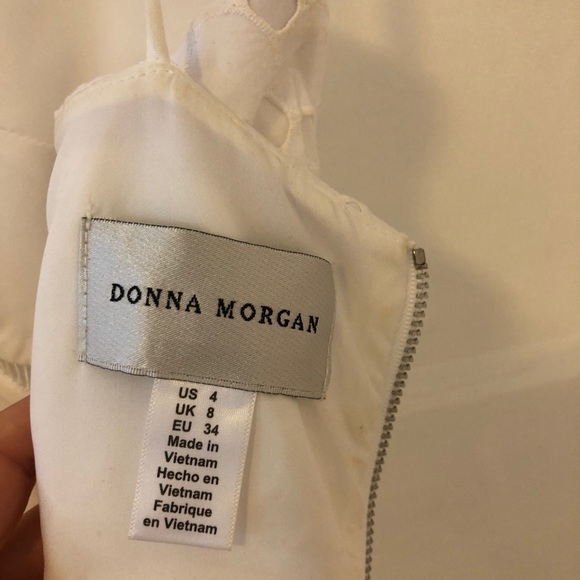 Beautiful White Eyelet dress - Picture 7 of 7